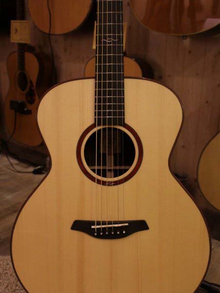 吉他的音色区别有多大,怎样挑选一把好吉他