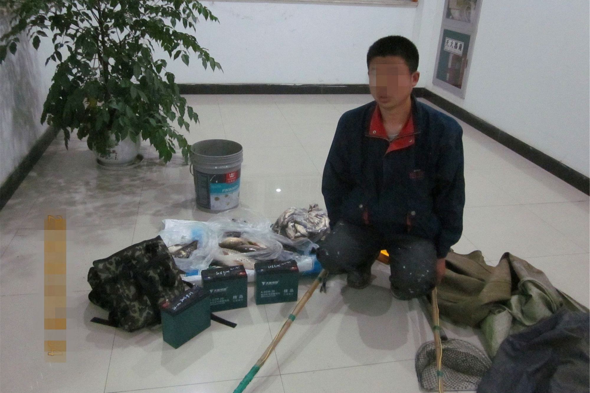 钓鱼遇到虾的技巧,钓鱼碰上渔网怎么办