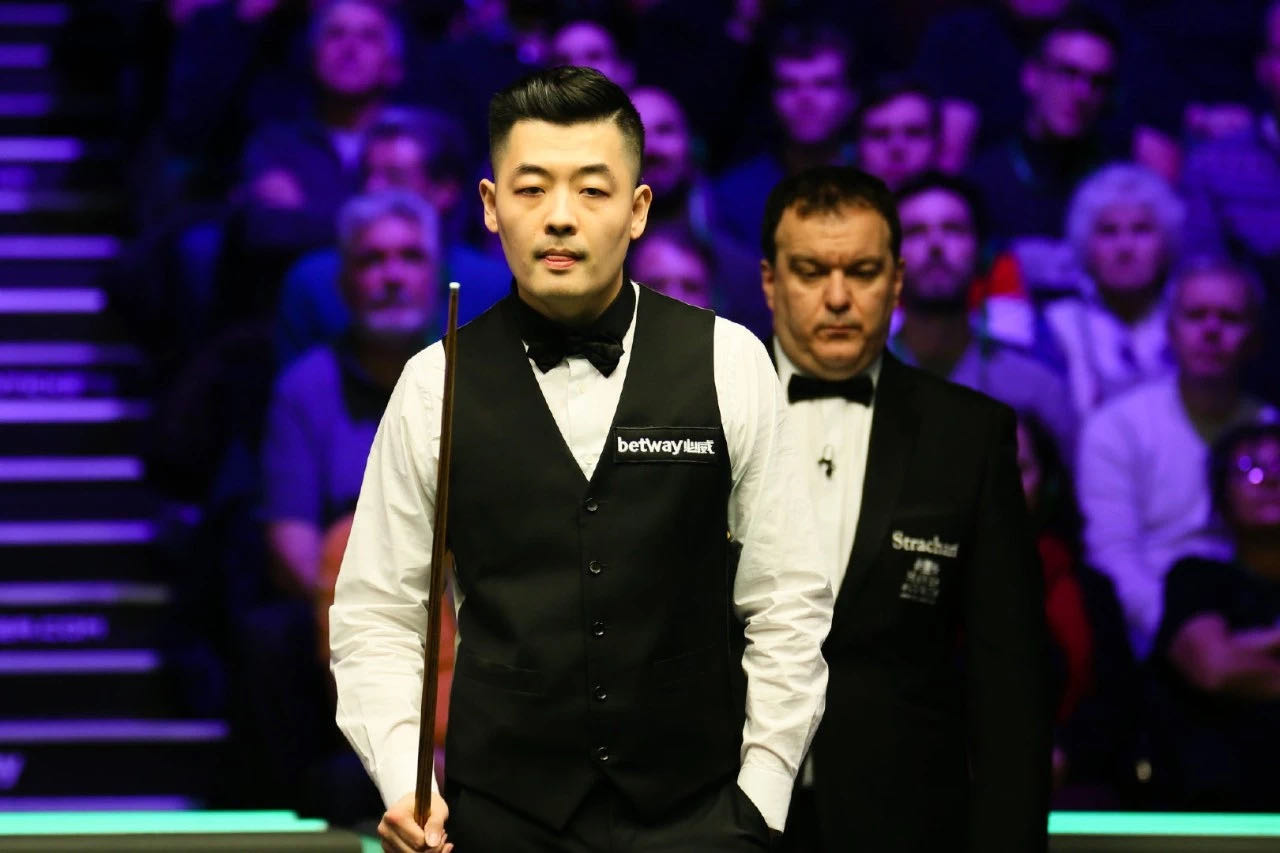 「事故」中途断电,赛场现罕见事故!吕昊天、田鹏飞晋级16强