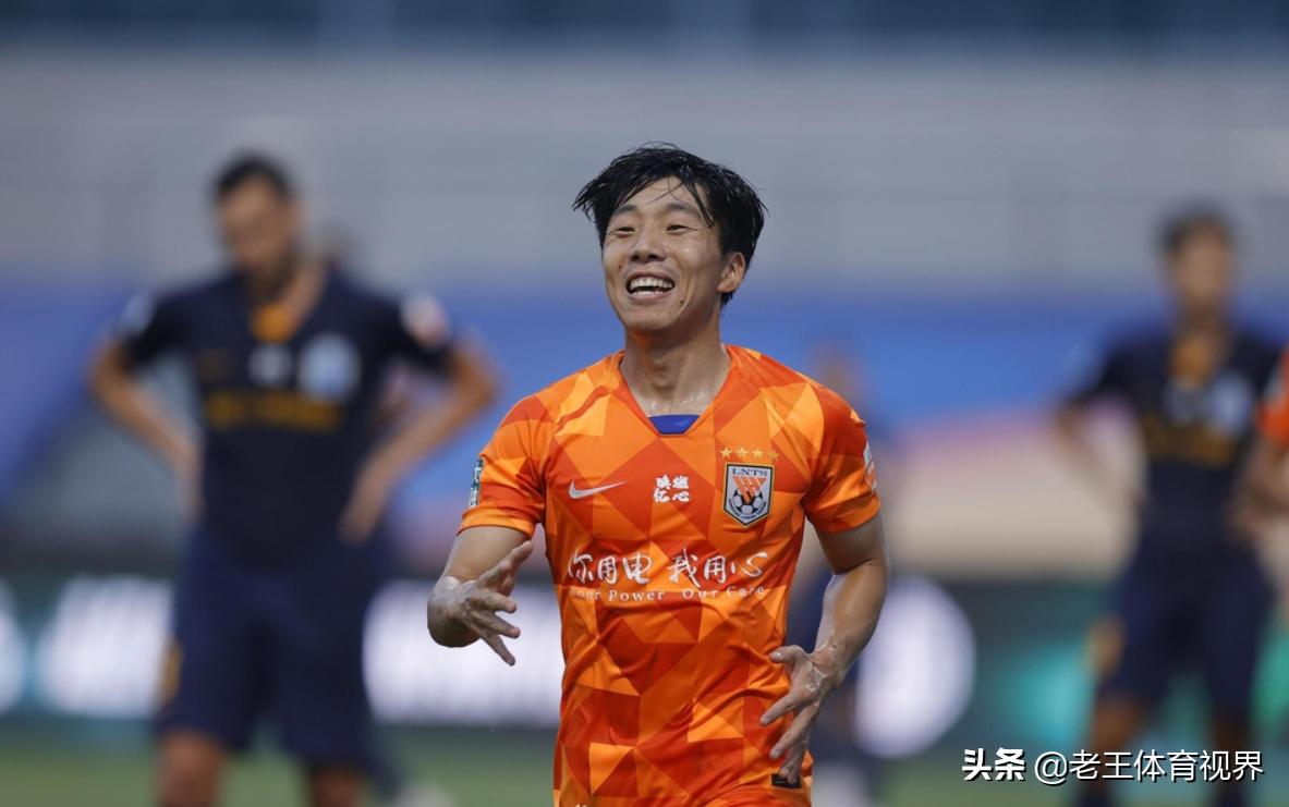 涓浗瓒崇悆鑷繁杞板紑鐞冮棬,涓浗瓒崇悆楂樼┖杞扮偢鎴樻湳