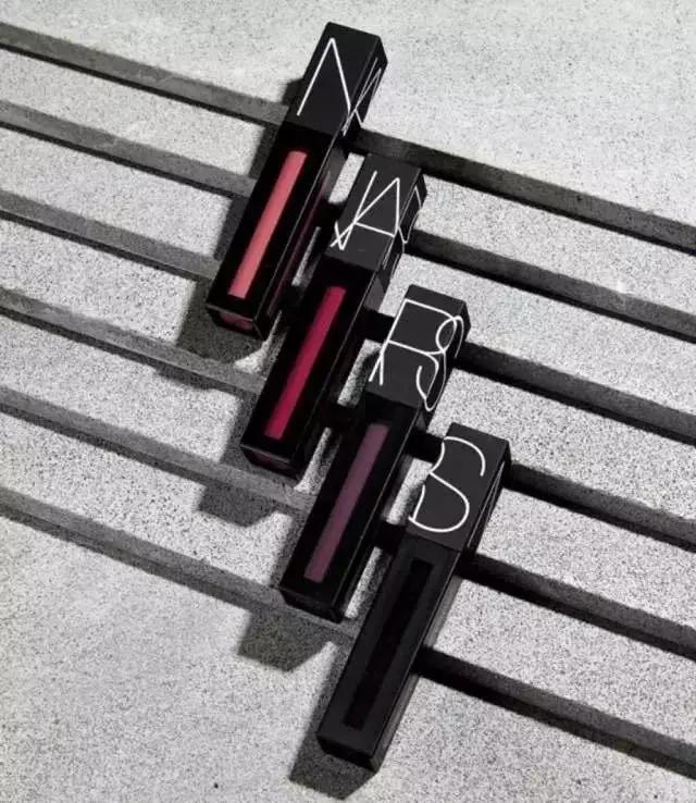 2020早春必备口红这10支巨显白,秋冬显白雾面口红推荐