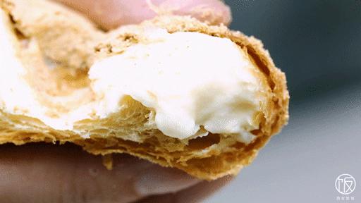 一*爆口**浆的咩咩包来了，今天也是努力营业的奈雪咩！