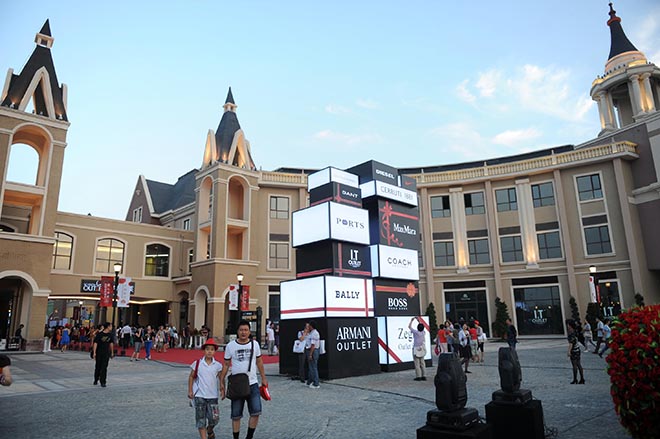 哪个牌子的男士皮鞋穿得最舒服,男士短筒翻毛皮鞋怎么搭配衣服