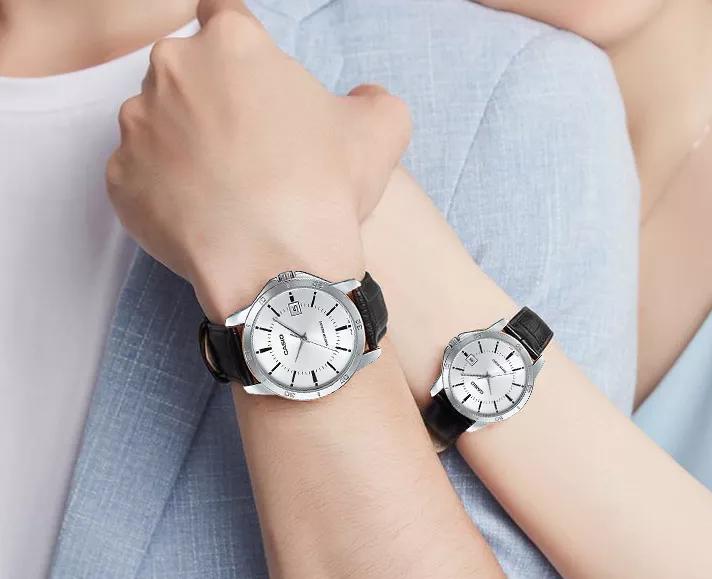 男女同款手表酷酷,男女适合戴的卡西欧