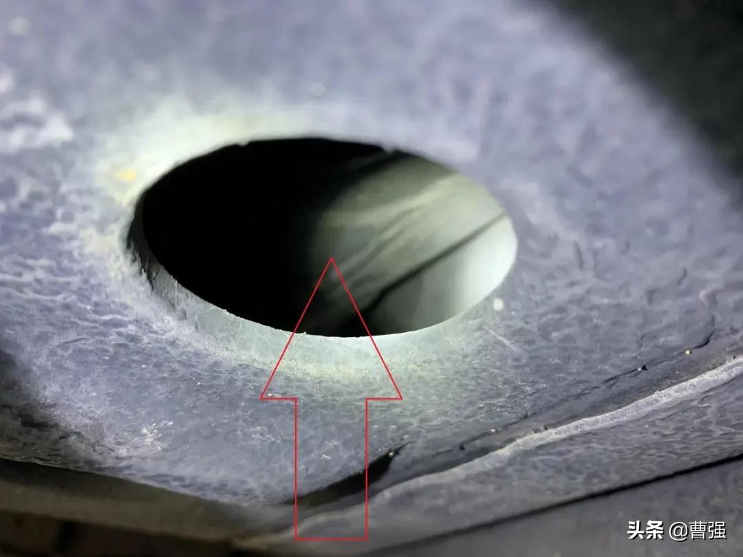 新款君越涉水,新款君越进水