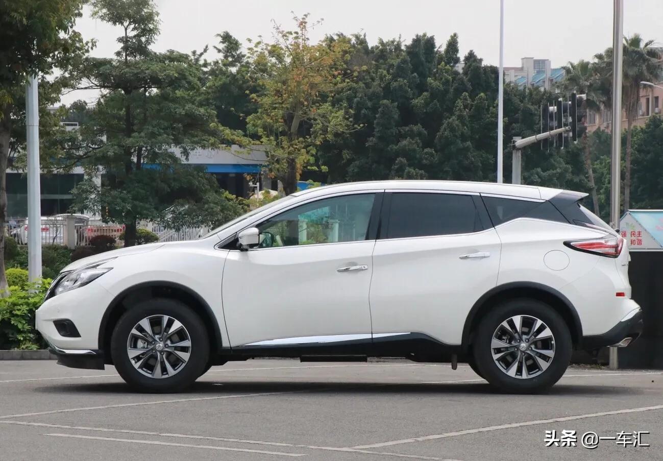 楼兰奇骏哪个车好,楼兰和奇骏这两款车哪个更好