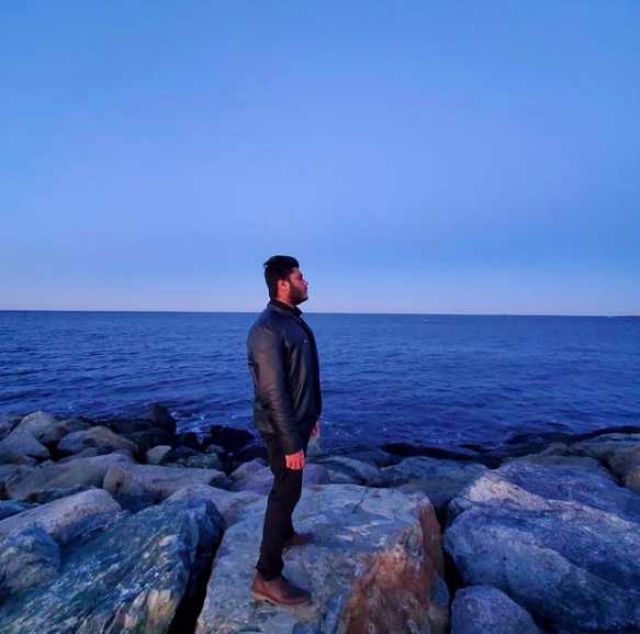 哪些男装品牌适合30岁的男人穿,适合中年成功男士的男装品牌