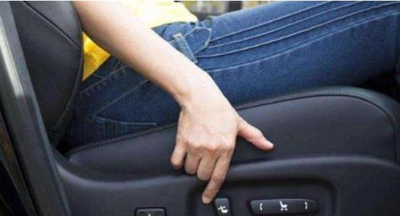 汽车座椅调整高低按钮在哪里,汽车座椅调高低前后
