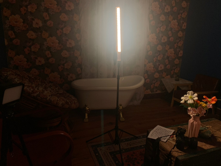 富图宝TR-01C在室内复古人像拍摄中的体验