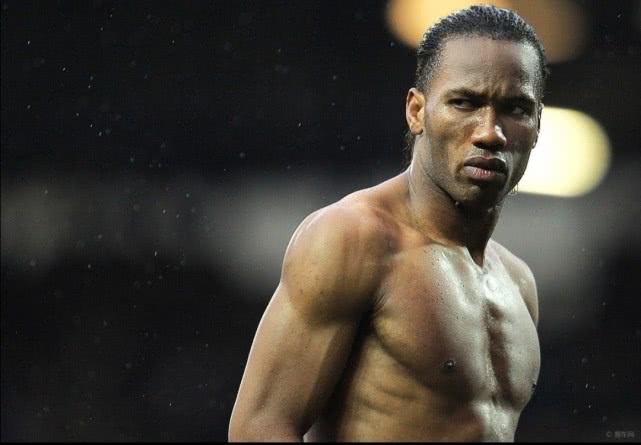 足球历史上有几个罗纳尔多,足坛历史介绍拉莫斯