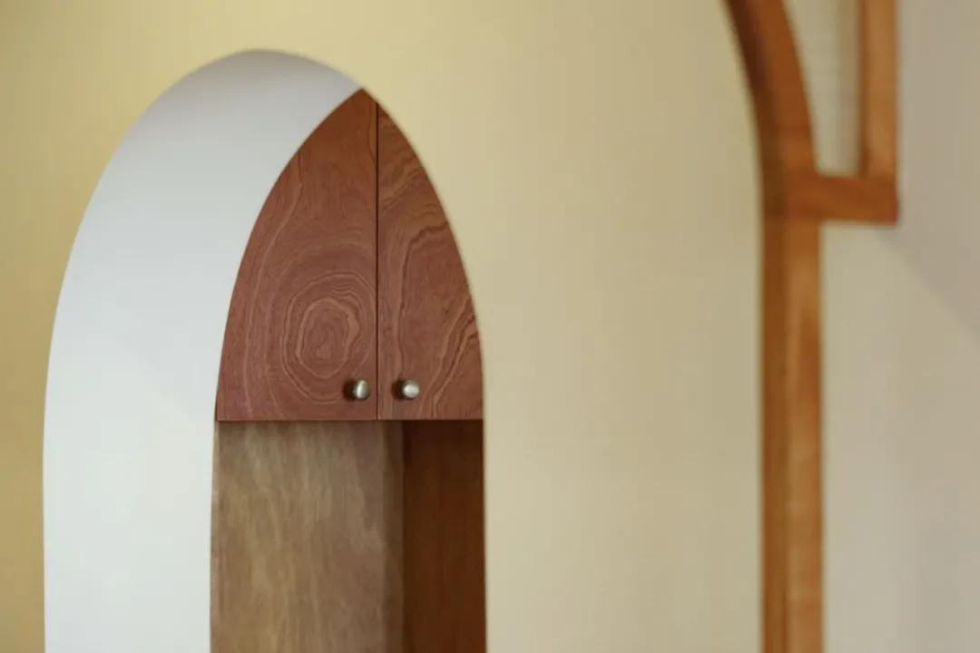 从180㎡搬到45㎡，三口之家越住越小，女儿却说现在最好