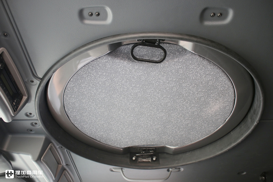 2018款奔驰大型顶级豪华房车,奔驰赛托斯6*6房车