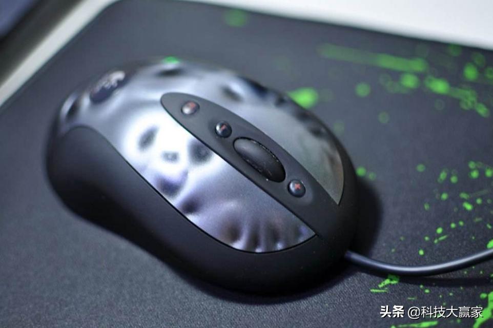 这游戏神器的兴起，打枪游戏记首功，背后的故事你或许并不知道