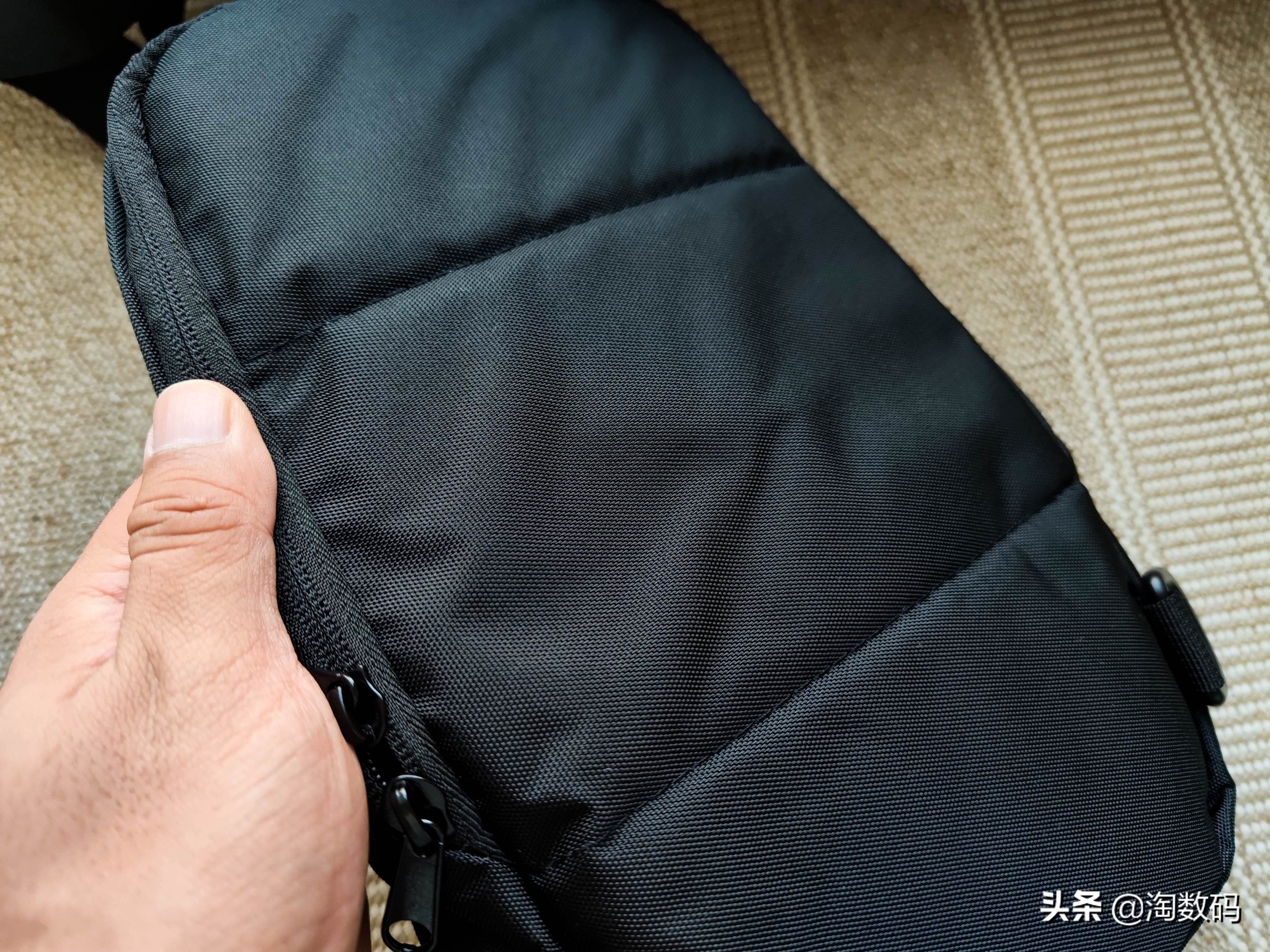 消费再降级：￥9块9艾奔单肩通勤斜挎包装载力测试，晒单简评送上