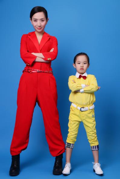 40岁的王芳现状,王芳的婚姻生活真的幸福吗