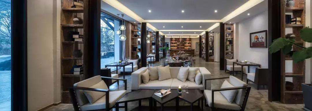 乌镇住宿哪里最好,乌镇住宿是住景区内好还是外面好