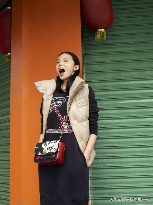 coach日记刺绣联名款,coachdisney联名包粉色