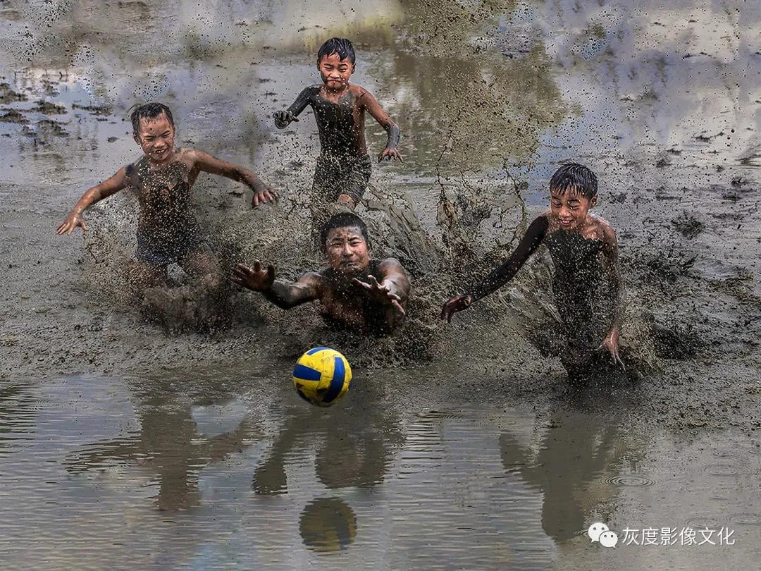 第四届国际风光摄影大赛,第四届国际摄影巡回赛