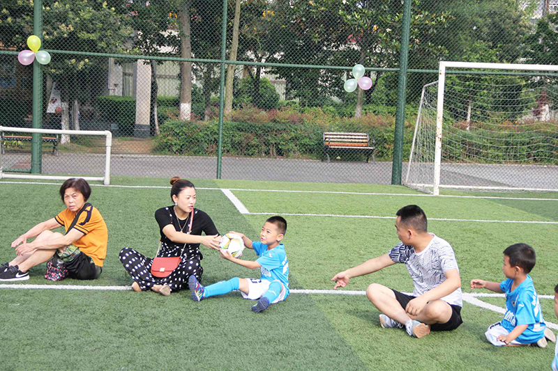 南充奥航杯少儿足球比赛,六一儿童节足球嘉年华