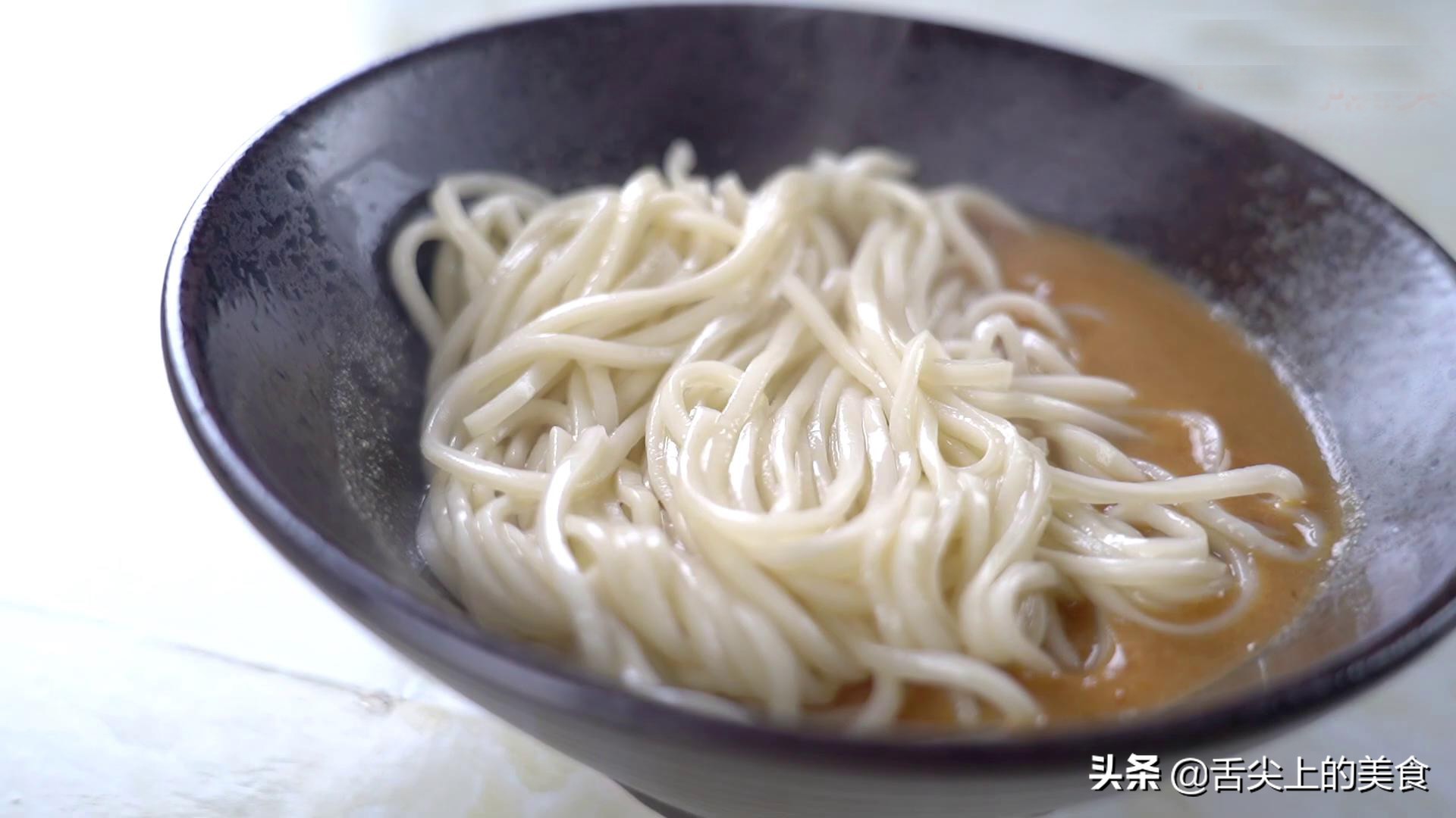 拌面要什么麻酱最好吃,拌面的家常做法麻酱拌面