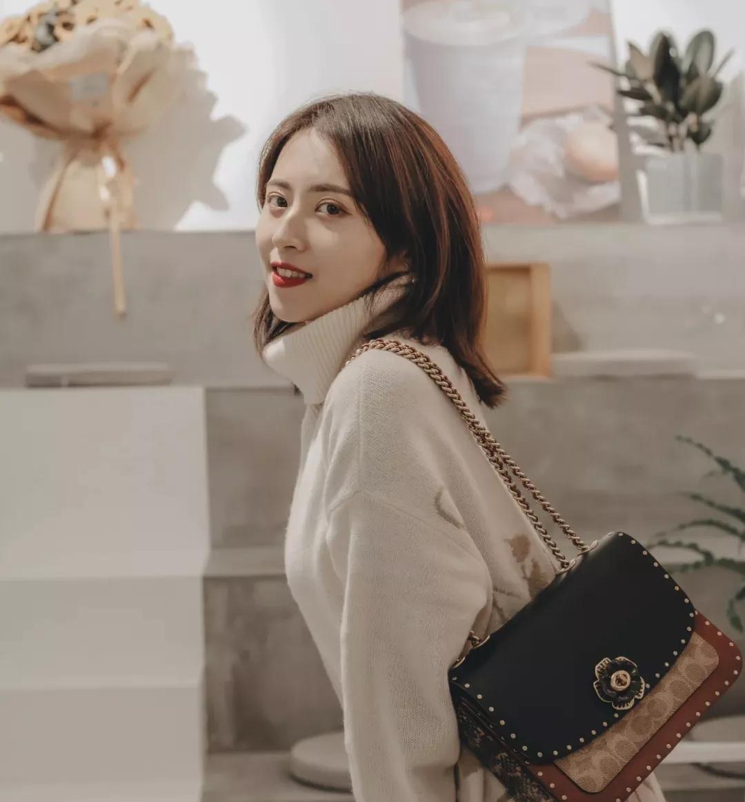 蔻驰的哪款包包最经典,蔻驰的包包哪个系列最好