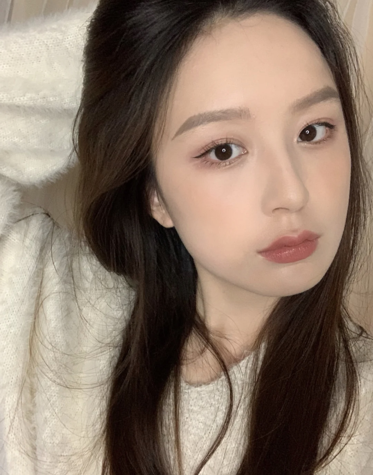 完美日记小细跟口红值得买吗,完美日记丝绒细管口红