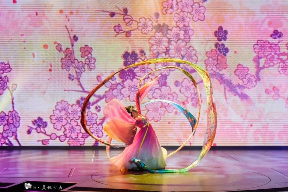 世界梦号邮轮全图,全球最大海上超级城堡