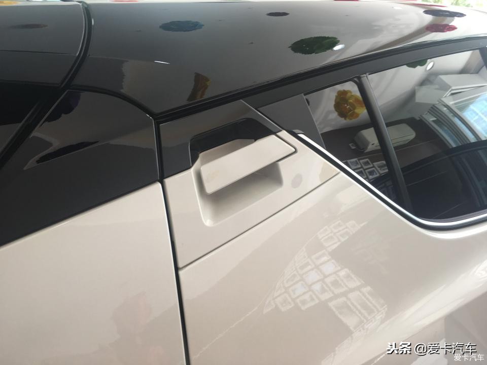 丰田c-hr豪华版提车实价,丰田c-hr提车价格