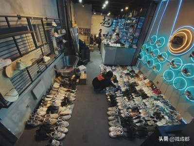 为天价鞋“洗澡”！成都95后妹子创办“球鞋澡堂”，一年洗护超5万双鞋