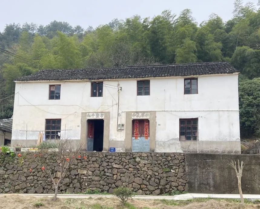 选购玻璃门窗的要点,选门窗玻璃一定要用隔热玻璃