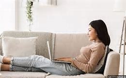 长期不良姿势脊柱侧弯,坐姿不良导致脊柱变形图