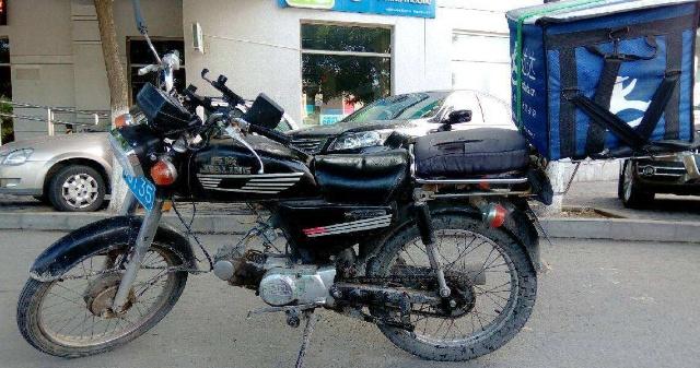 摩托车链条油加什么最好,摩托车链条到底需不需要上油