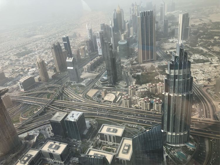 阿联酋是全球最富裕的国家吗,阿联酋最富有的国家