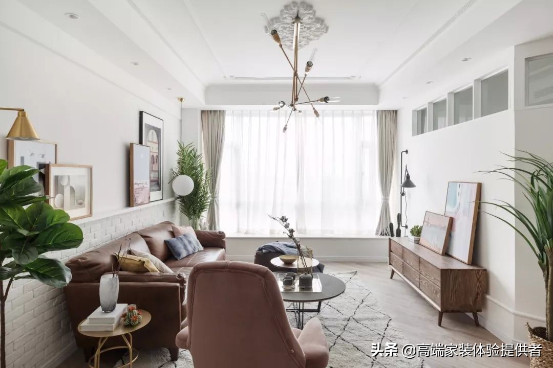 如何选择客厅灯吸顶灯,如何选择客厅的灯尺寸