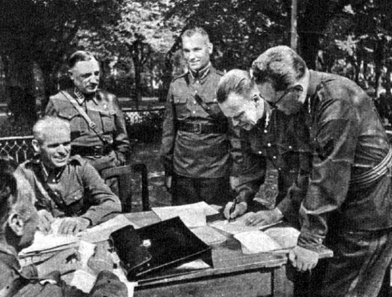 「历史另一面」被遗忘的铁拳—战争初期的拉脱维亚工人武装（1）