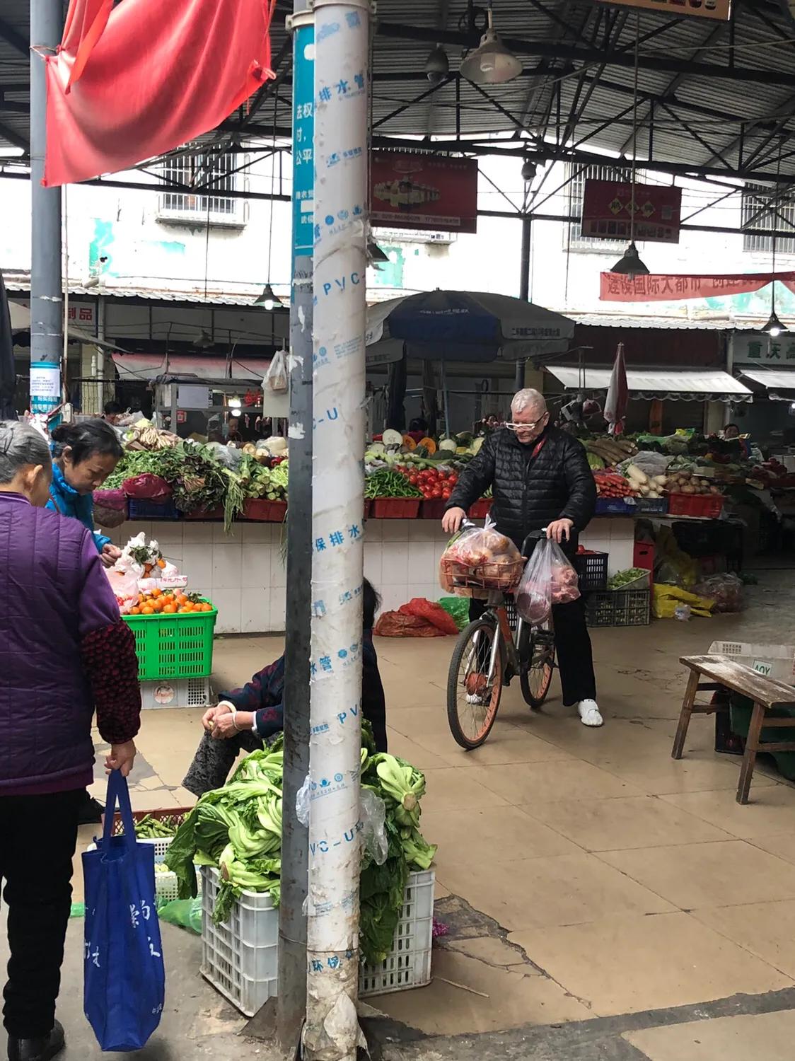 棕北棕南，这个曾比玉林桐梓林还牛的富人区，已经“过气”