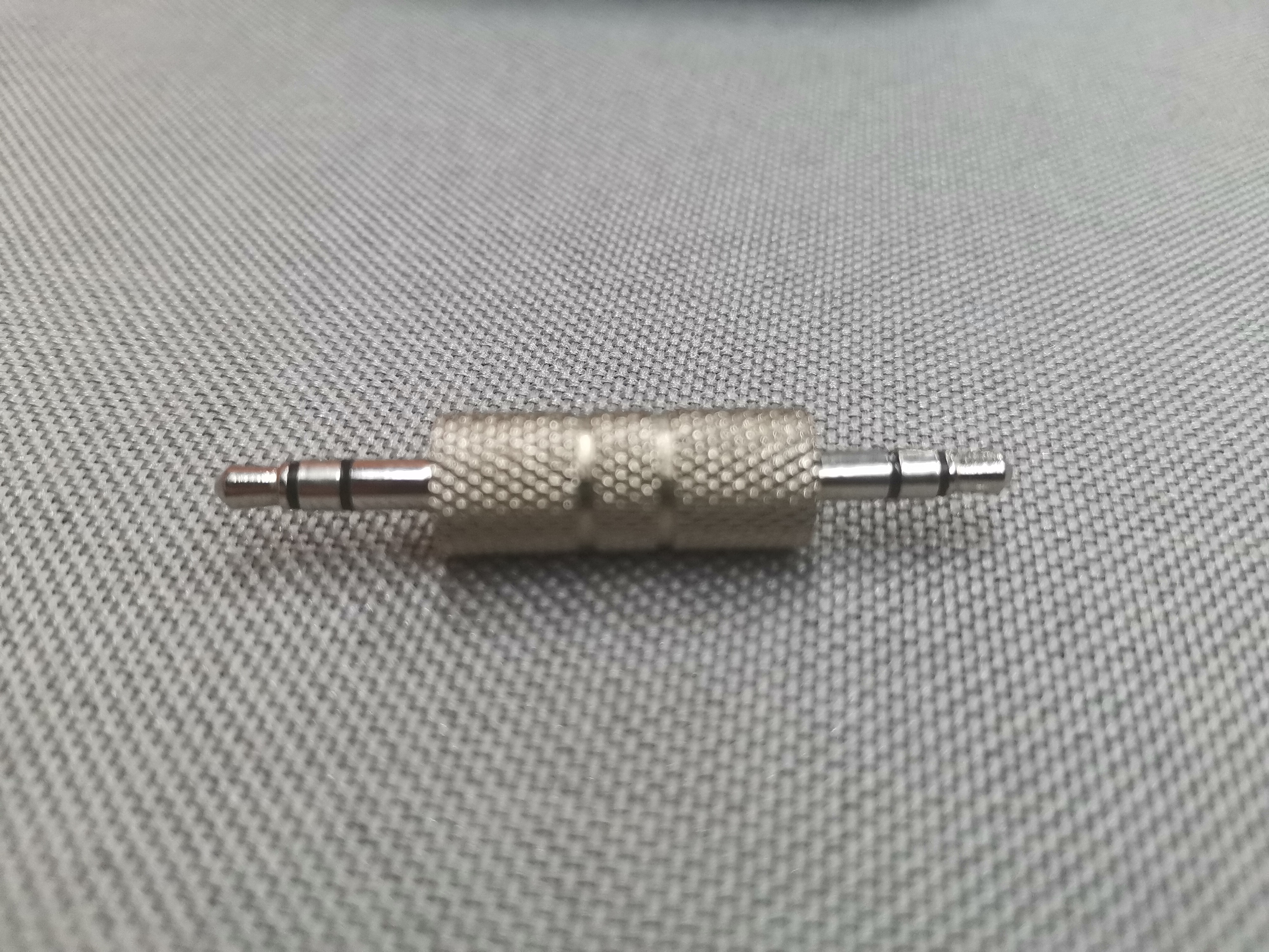 老款车没有蓝牙音响怎么处理,汽车蓝牙音响如何调效果最好