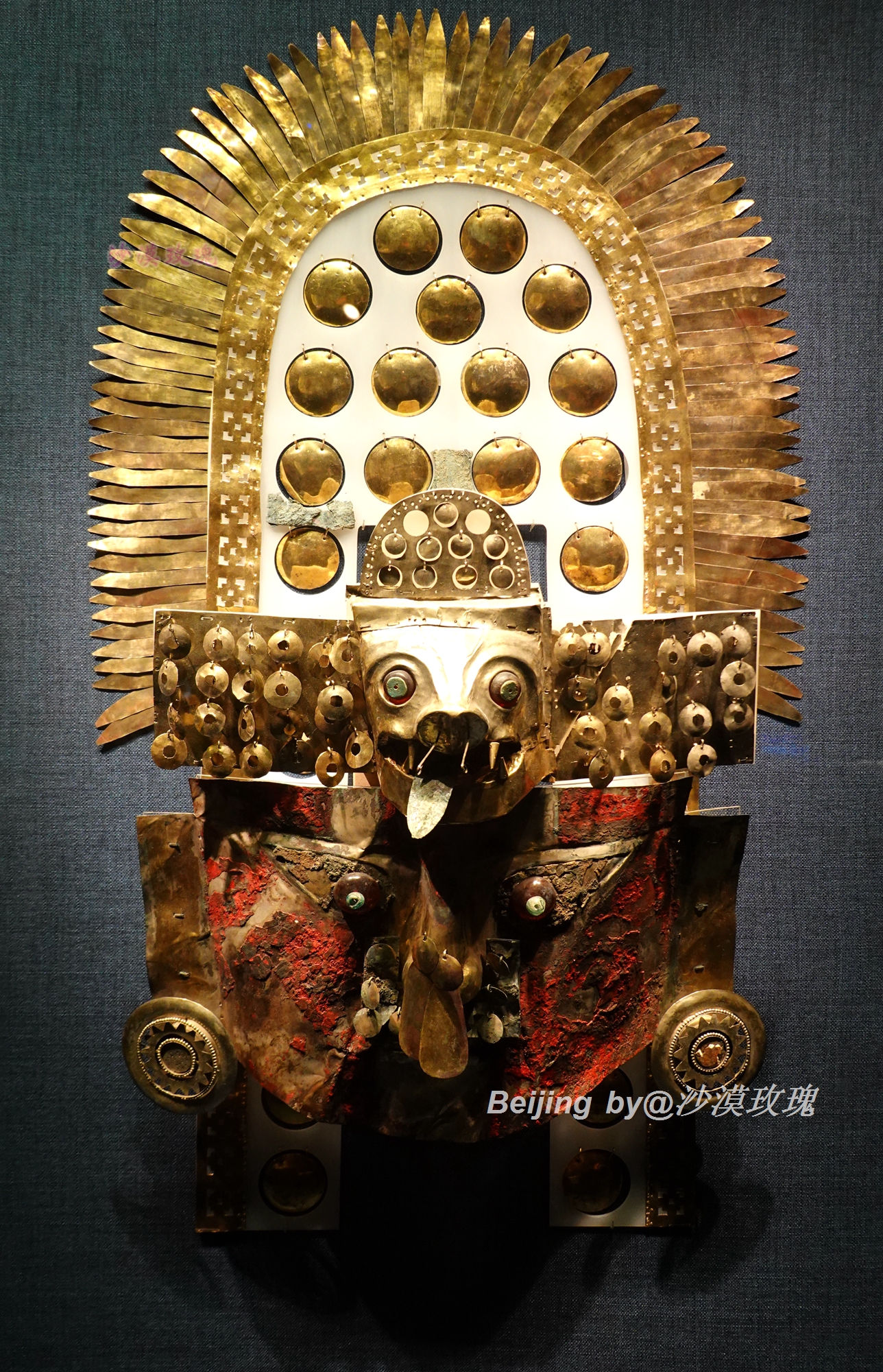 这个民族打造了古代秘鲁最精美的黄金头饰，比印加帝国早500年