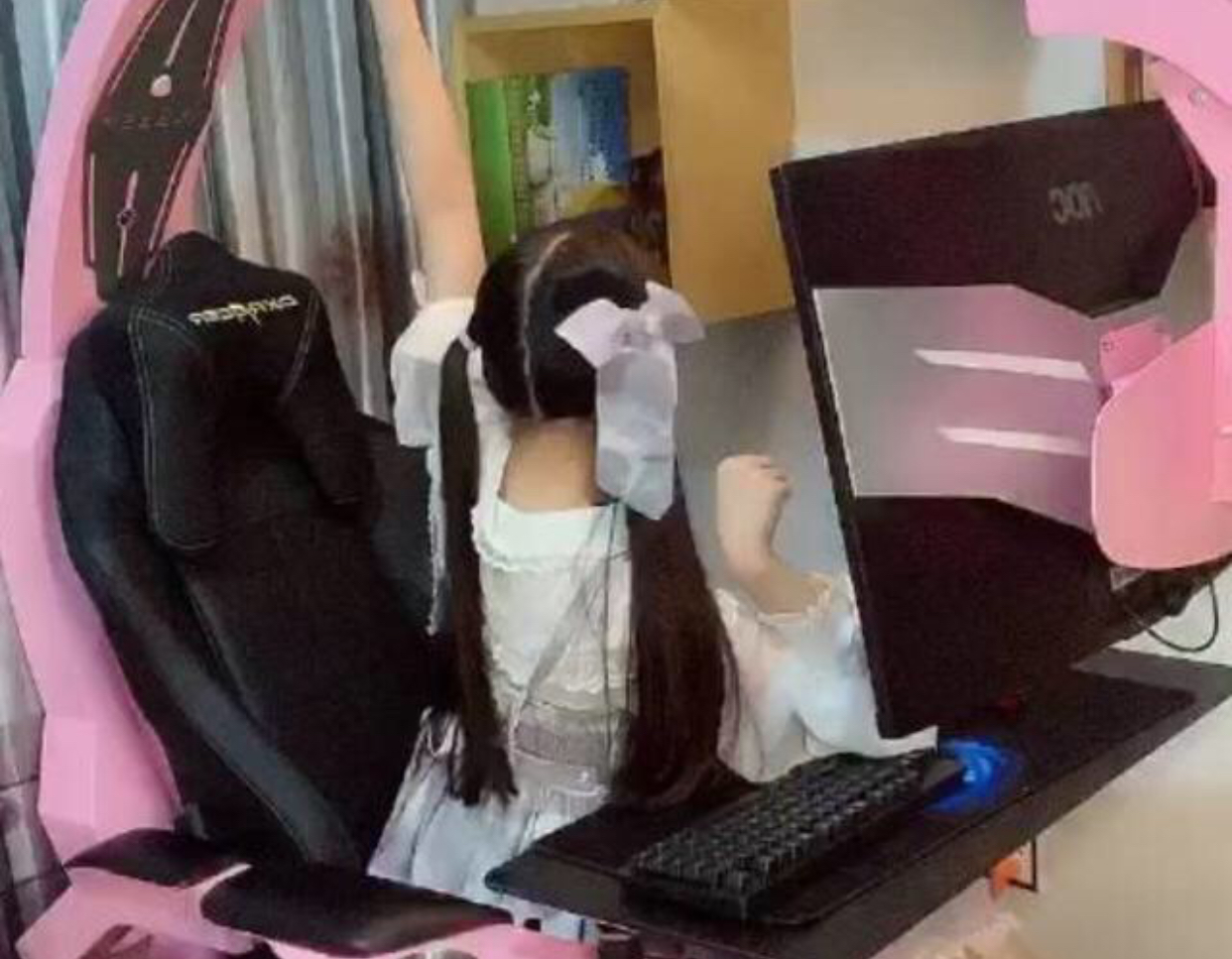 绝地求生四大主播最新视频,绝地求生主播人气排名团子