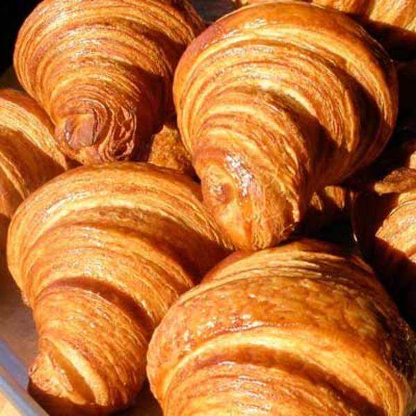 怎么辨别烘焙黄油真假,怎么辨别蛋糕奶油的真假