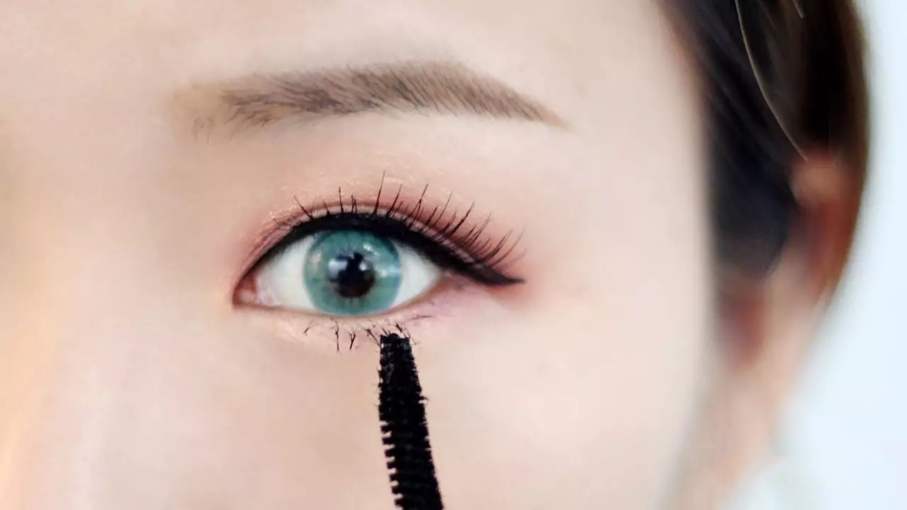 20200610大碗美妆：今日推荐必备酒红水淡妆