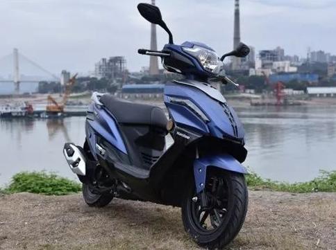 uy125和nx125裂行125,uy125分几款