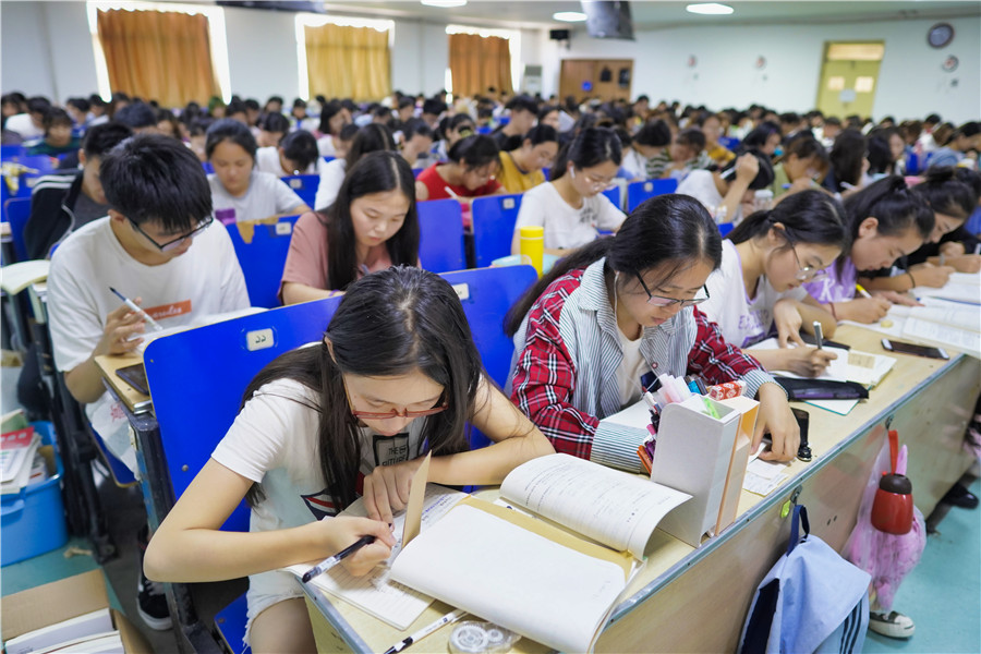 专升本录取:临沂大学分数差惊人,潍坊科技学院9个专业已公布