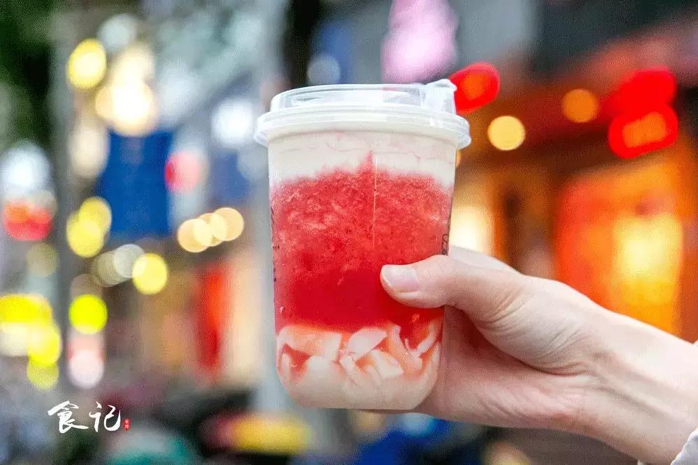 我太太太难了!体感36℃的襄阳夏天,全靠一杯高颜值的茶饮续命