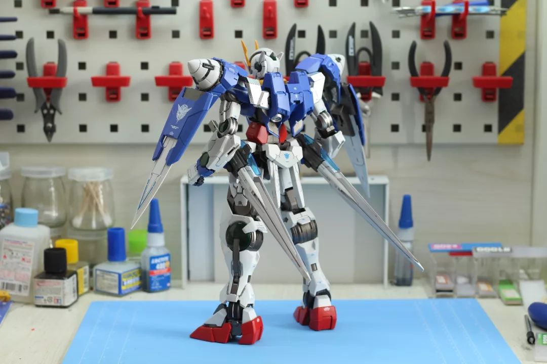 高达pg独角兽喷涂,pg高达能天使喷涂