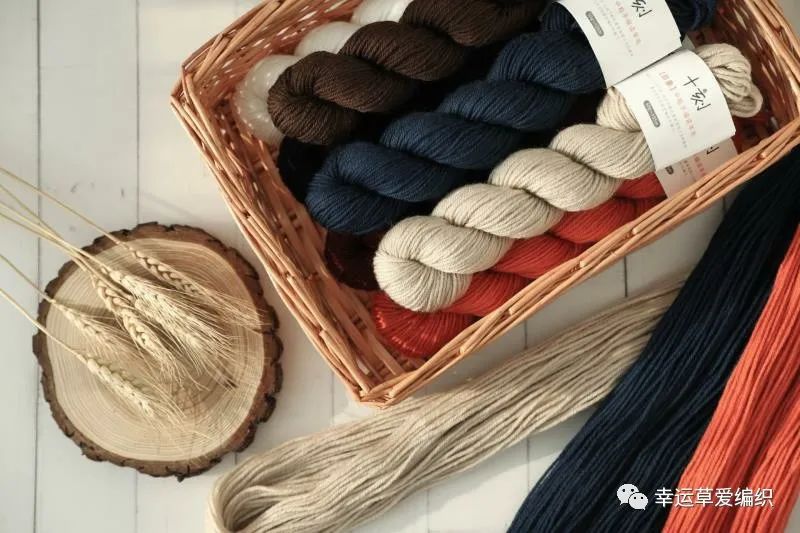 秋冬亲子装品牌,秋冬亲子装一家三口