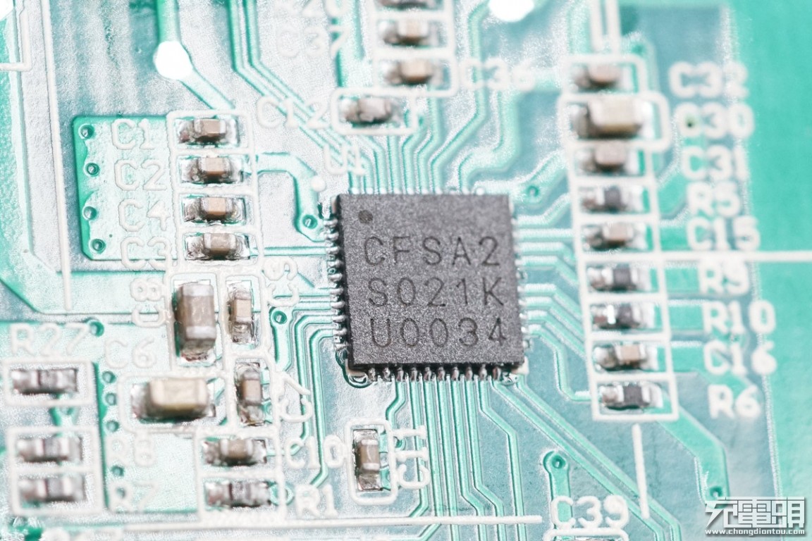 小米智能加热杯垫,小米恒温杯垫拆解测评