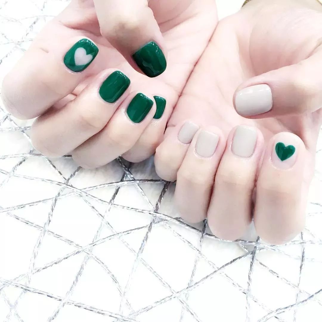 2019美甲推荐款式小仙女,小仙女们一定要尝试的美甲巨温柔