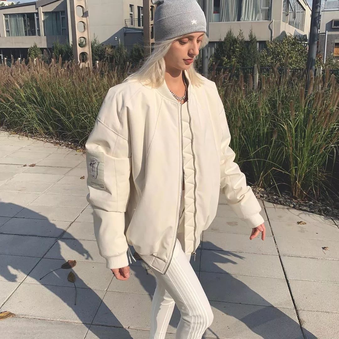 周洁琼鞋子合集,周洁琼glassshoes