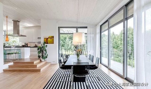 雨天窗户漏水处理方法,窗户暴雨天渗水怎么处理